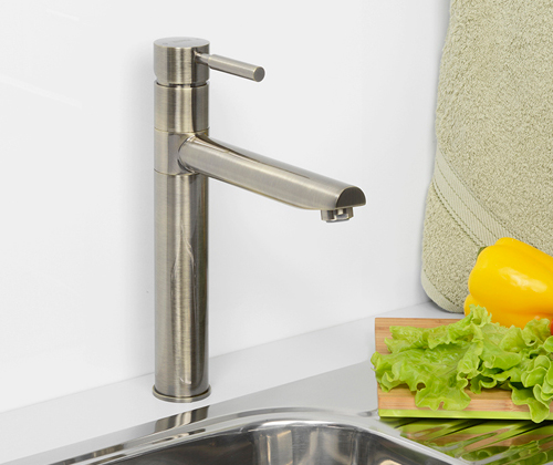 Смеситель для кухни Wasserkraft  A8137 без подключения к фильтру светлая бронза