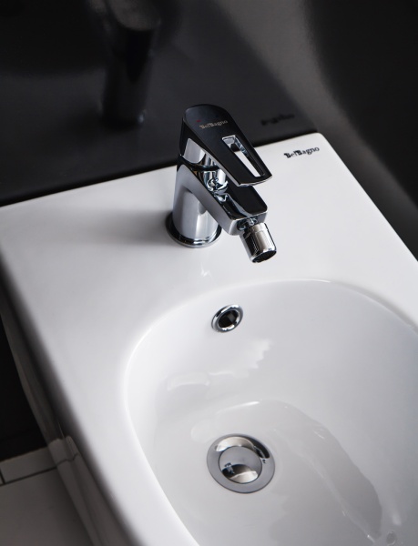 Биде подвесное BelBagno Marino BB105BH