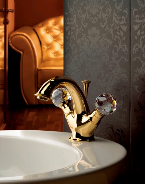 Смеситель для раковины Webert Karenina KA700102010 золото