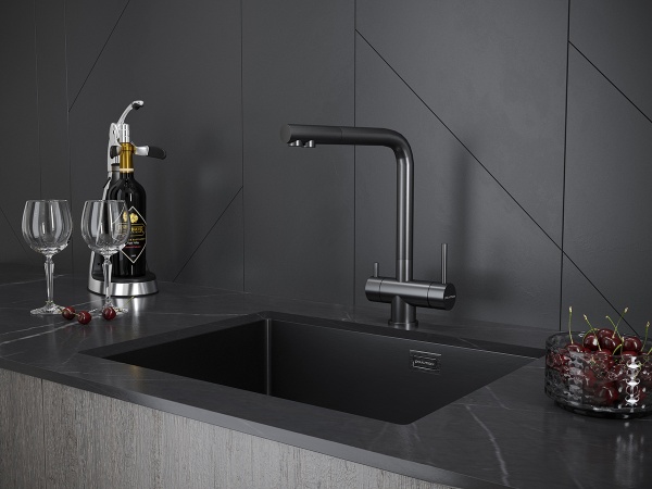 Смеситель для кухни Paulmark Skalen Sk213020-GM с подключением к фильтру воронёная сталь
