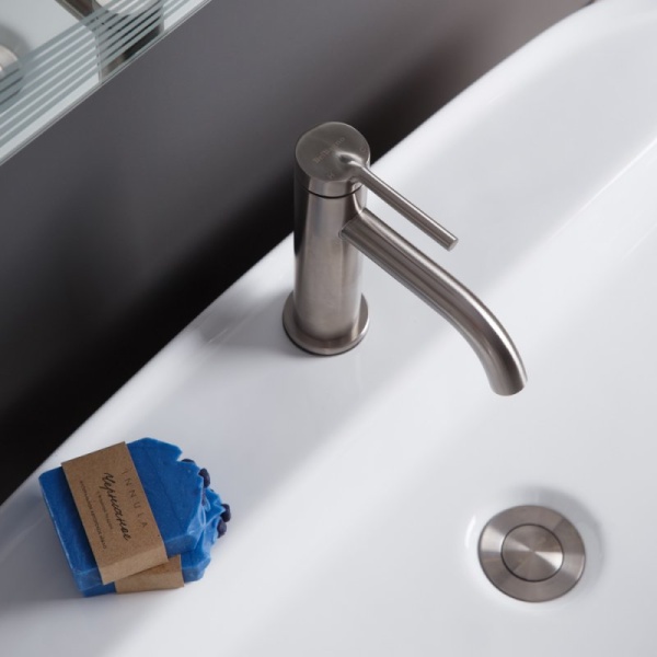 Раковина накладная овальная BelBagno  BB1347 фаянс цвет белый