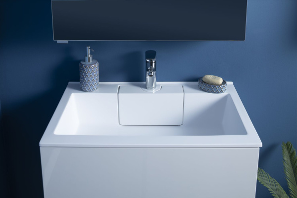 Раковина мебельная прямоугольная Aquanet Фортуна 00182523 литьевой мрамор цвет белый