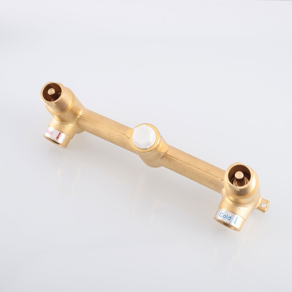 Смеситель для раковины Vincea Groove VBFW-4G1GM вороненая сталь