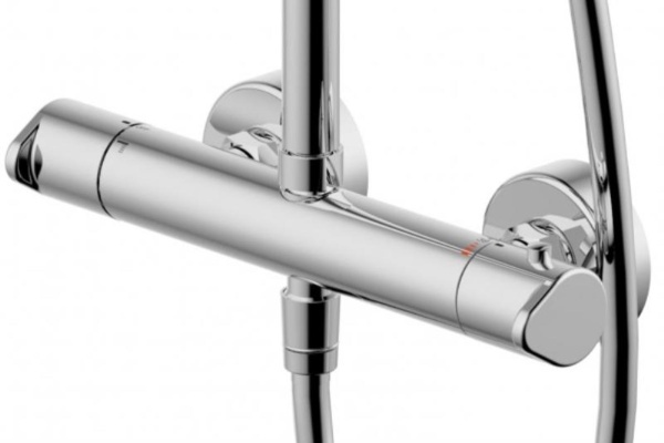 Душевая система со смесителем Bravat Waterfall F939114C-A5-RUS монтаж настенная с термостатом хром