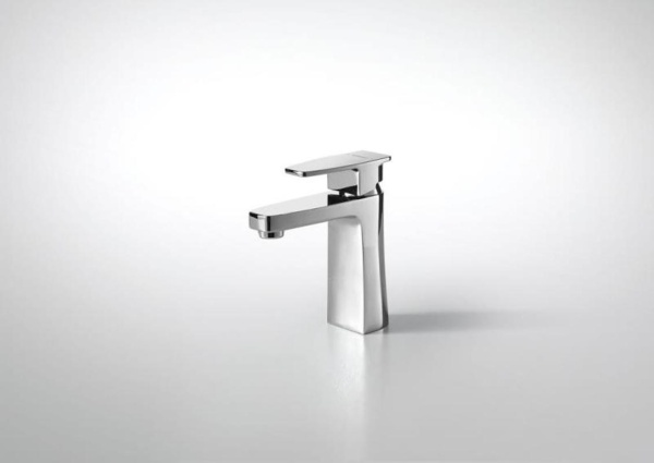 Смеситель для раковины Bravat Riffle F172106C хром