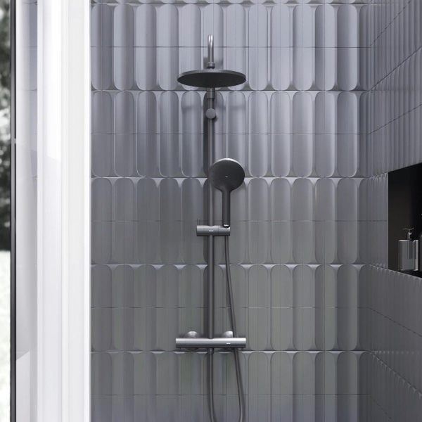 Душевая система со смесителем Damixa Jupiter 977800300 монтаж настенная с термостатом черный