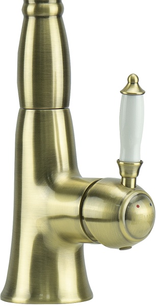 Смеситель для кухни Lemark Villa LM4805B без подключения к фильтру бронза