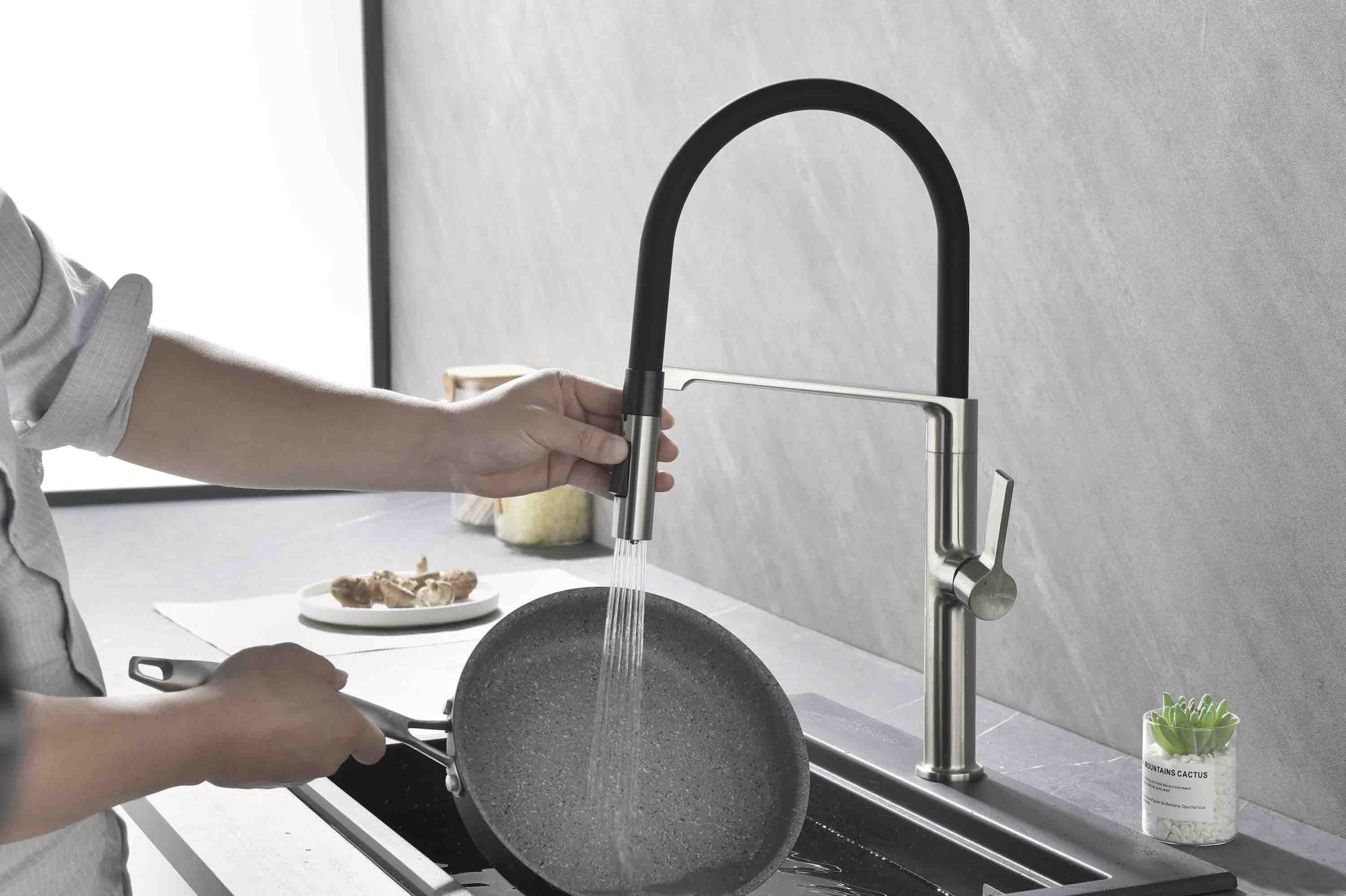 Смеситель для кухни Paulmark Barrel Ba214029-BS без подключения к фильтру нержавеющая сталь