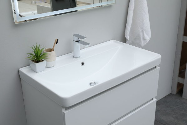 Раковина мебельная прямоугольная Aquanet Ирис 00301805 керамика цвет белый