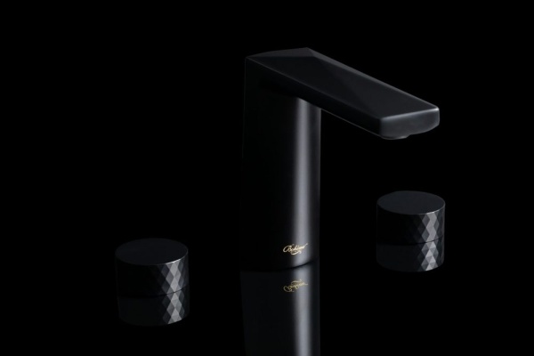 Смеситель для раковины Boheme Venturo 150-B-ICE черный