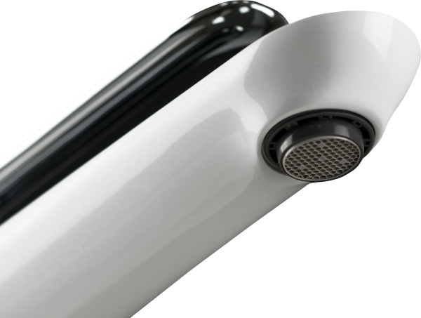 Смеситель для раковины Lemark Melange LM4909CW хром/белый