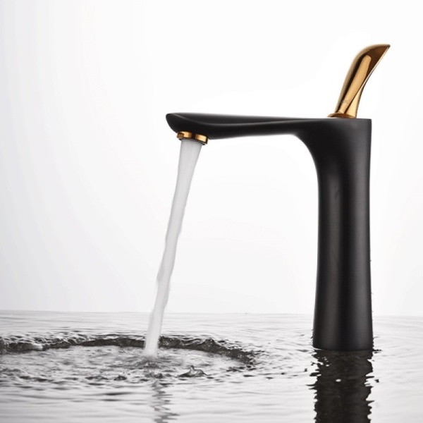 Смеситель для раковины D&amp;K Venice.Baciano DA1032659 черный/золото