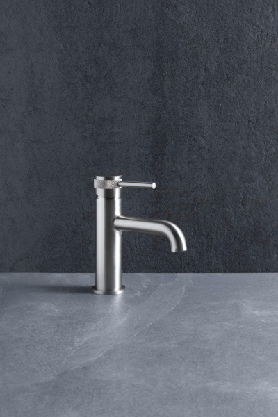 Смеситель для раковины Allen Brau Priority 5.31001-BN брашированный никель