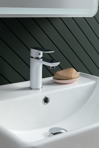 Раковина мебельная квадратная  Aquanet Ирис 00301803 керамика цвет белый