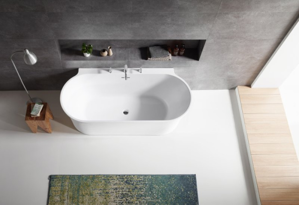 Акриловая ванна пристенная BelBagno  BB409-1700-800 170x80 овальная цвет белый