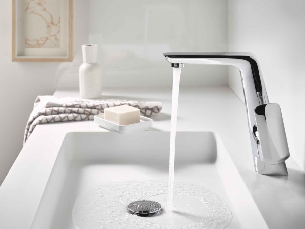 Смеситель для раковины Kludi Ameo 410240575 хром