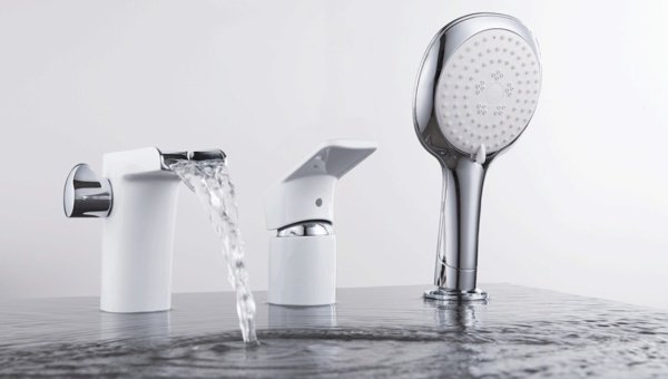 Смеситель для ванны D&K Berlin DA1434216 на борт ванны 
без термостата белый