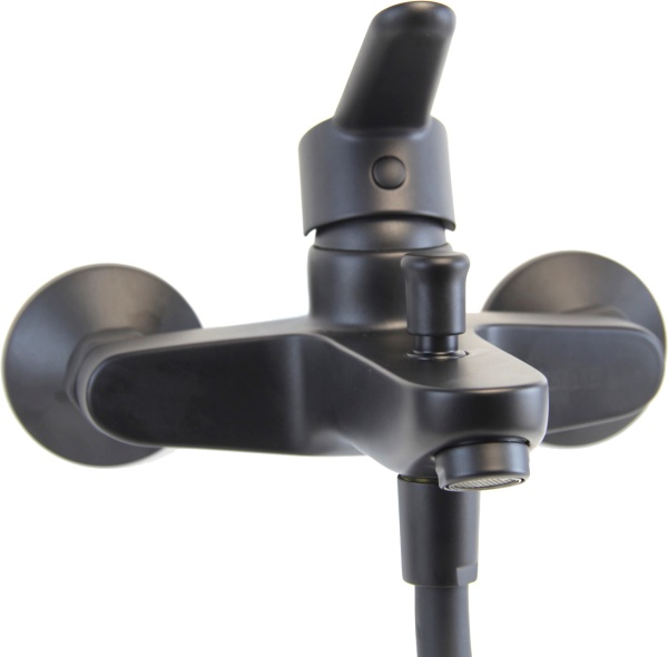 Смеситель для ванны или душа Webert Sax Evolution SE850101560 настенный 
без термостата черный