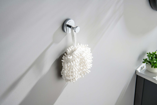 Крючок Акватек Бетта AQ4601CR настенный хром