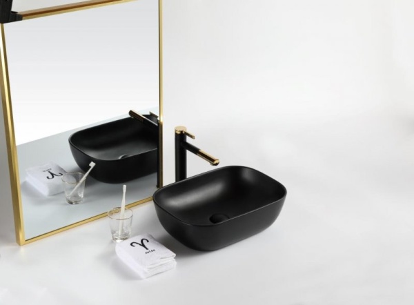 Раковина накладная прямоугольная BelBagno  BB1302-H301 фаянс цвет черный матовый