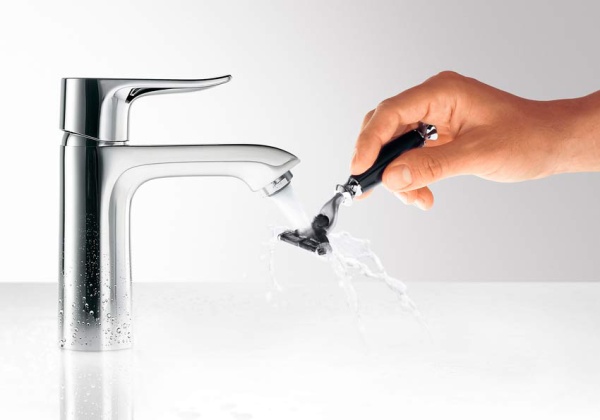 Смеситель для раковины Hansgrohe Metris 31084000 хром