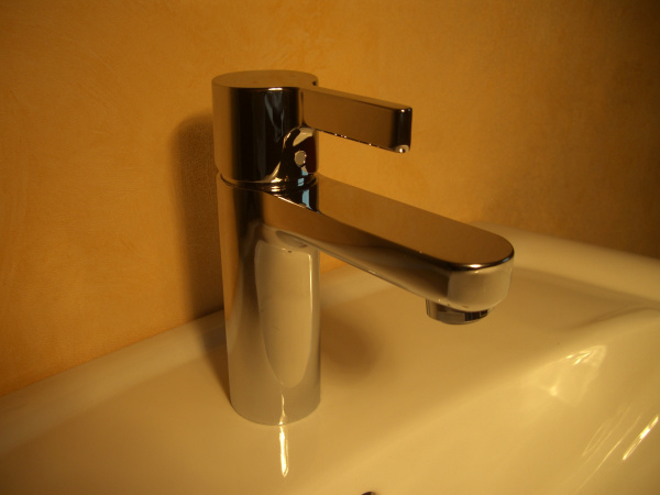 Смеситель для раковины Hansgrohe Metris S 31060000 хром