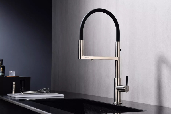 Смеситель для кухни Paulmark Tornado To213402-BS с подключением к фильтру брашированная сталь