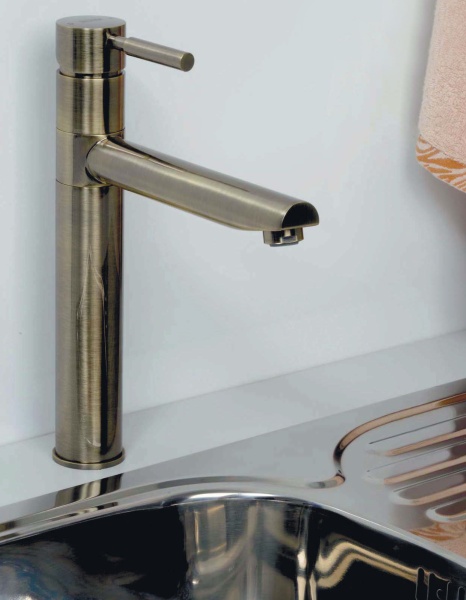 Смеситель для кухни Wasserkraft  A8137 без подключения к фильтру светлая бронза