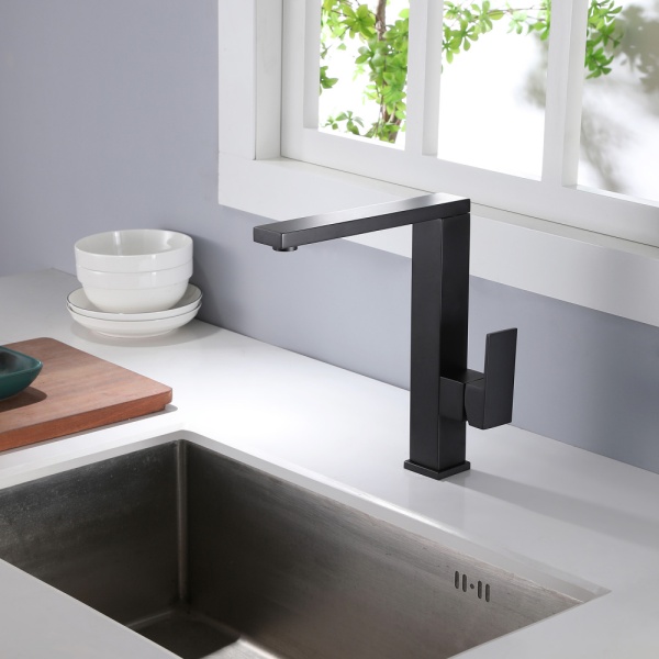 Смеситель для кухни Abber Daheim AF8214B без подключения к фильтру черный матовый