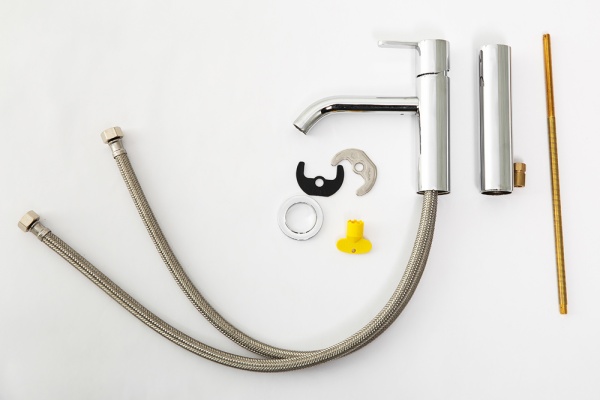 Смеситель для раковины Cezares Leaf LEAF-LC2-01-W0 хром