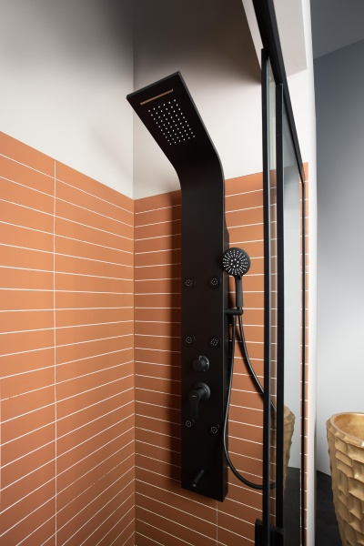 Душевая дверь Aquanet Pleasure AE60-N-140H200U-BT 140 см стекла прозрачные, профиль черный