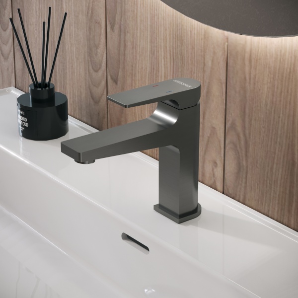 Смеситель для раковины Grossman Classic 510.K35.04.420 графит