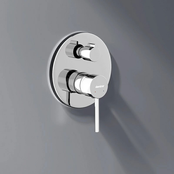 Душевая система со смесителем Damixa Scandinavian Pure 936530000 монтаж встраиваемая в стену без термостата хром