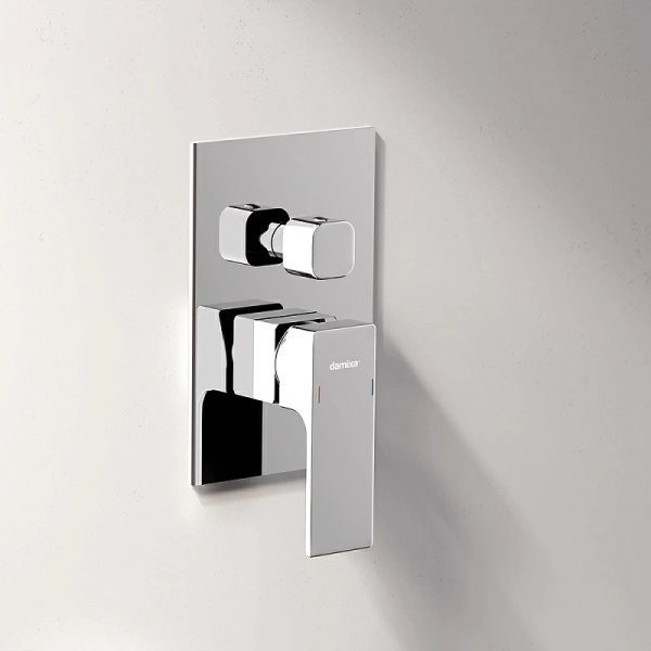 Душевая система со смесителем Damixa  953510000 монтаж встраиваемая в стену без термостата хром
