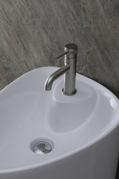 Раковина напольная нестандартная Allen Brau Infinity 4.21015.20 керамика цвет белый