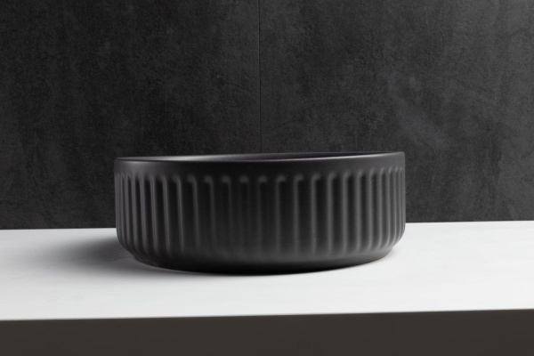 Раковина накладная круглая Allen Brau Fantasy 4.11032.AN керамика цвет черный матовый