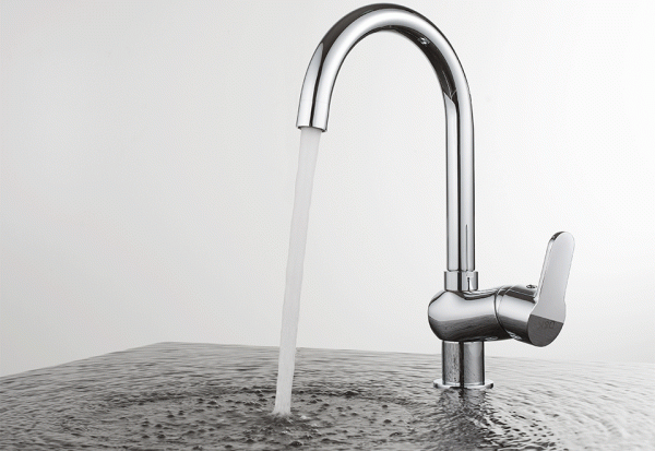 Смеситель для кухни D&K Rhein DA1392401 без подключения к фильтру хром