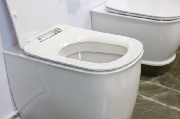 Унитаз приставной BelBagno Prado BB10150CB крышка-сиденье приобретается отдельно 