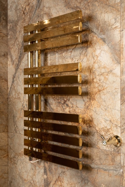 Полотенцесушитель электрический Boheme Venturo П11  50x80 721-G золото