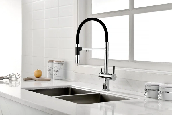 Смеситель для кухни Paulmark Gravity Gr213888-CR с подключением к фильтру хром