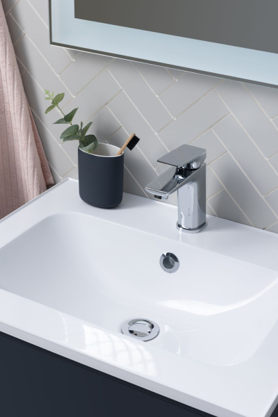 Раковина мебельная прямоугольная Aquanet Арт 00318925 литьевой мрамор цвет белый