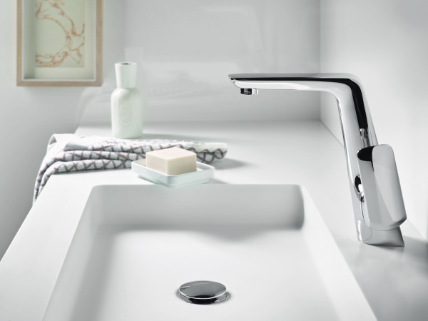 Смеситель для раковины Kludi Ameo 410240575 хром