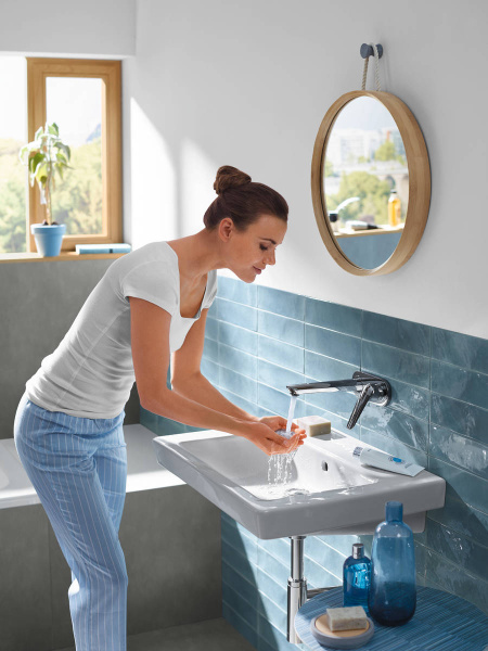 Смеситель для умывальника однорычажный Hansgrohe Novus 71127000 встраиваемый в стену хром без донного клапана