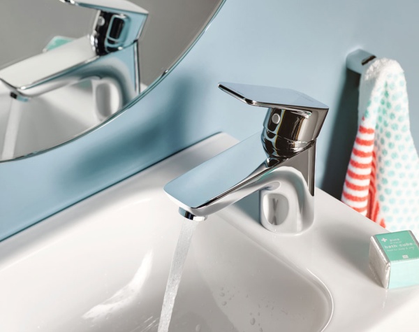 Смеситель для раковины Kludi Pure&Style 400280575 хром