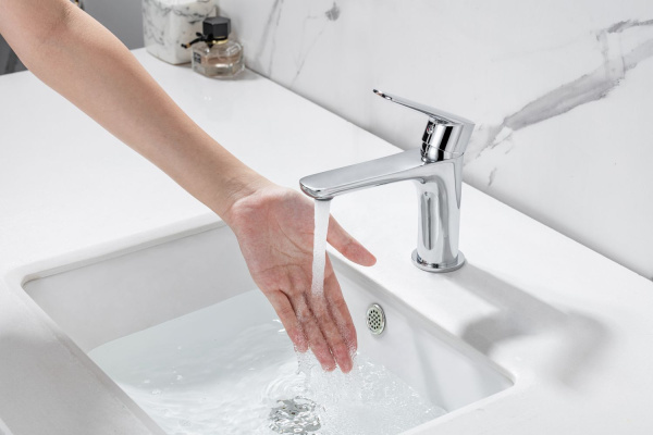 Смеситель для раковины Allen Brau Eclipse 2.0 5.E1A01-00 хром