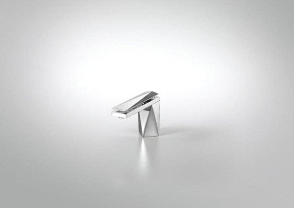 Смеситель для раковины Bravat Diamond F118102C-1-ENG хром