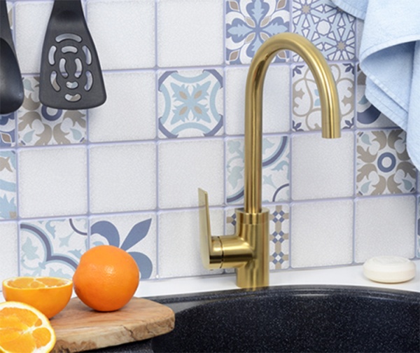 Смеситель для кухни Wasserkraft Aisch 5507 без подключения к фильтру золото