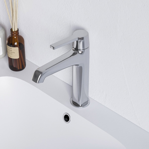 Смеситель для раковины RGW  511405301-01 хром