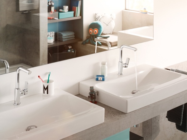 Смеситель для раковины Kludi Pure&Style 400250575 хром