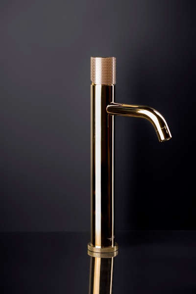 Смеситель для раковины Boheme Stick 122-GG.2 